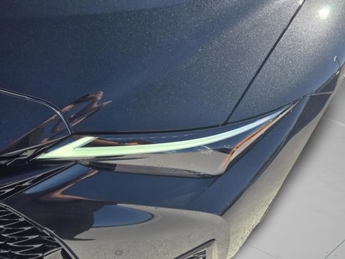 New 2026 Lexus IS 350 F Sport RWD image 9