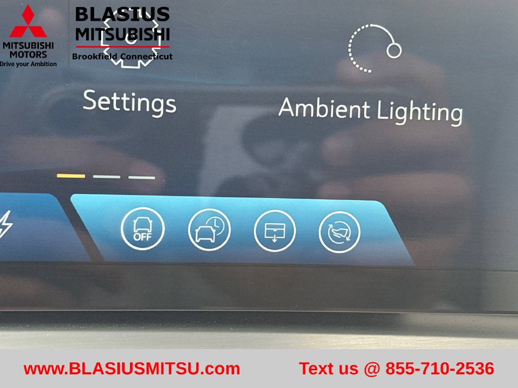 Used 2026 Cadillac Vistiq Sport AWD/4WD image 34