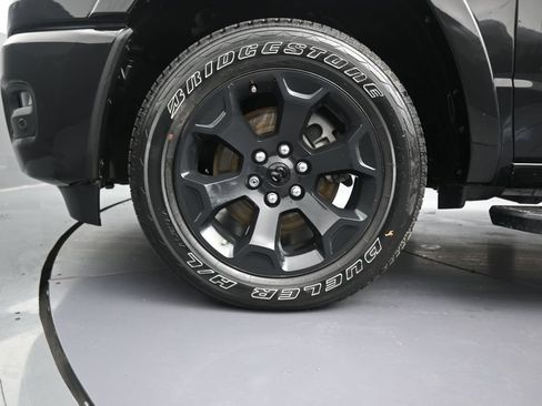 Used 2026 RAM 1500 Big Horn AWD/4WD image 10