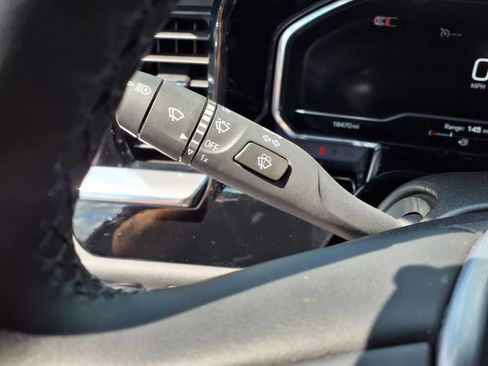 Used 2025 GMC Sierra 1500 SLT image 19