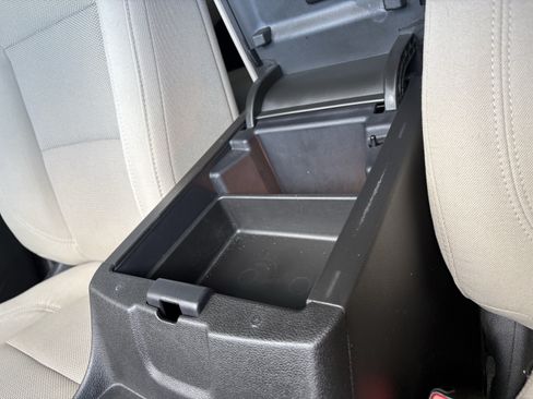 Used 2023 Chevrolet Equinox LT w/ LPO, Floor Liner Package AWD/4WD image 27