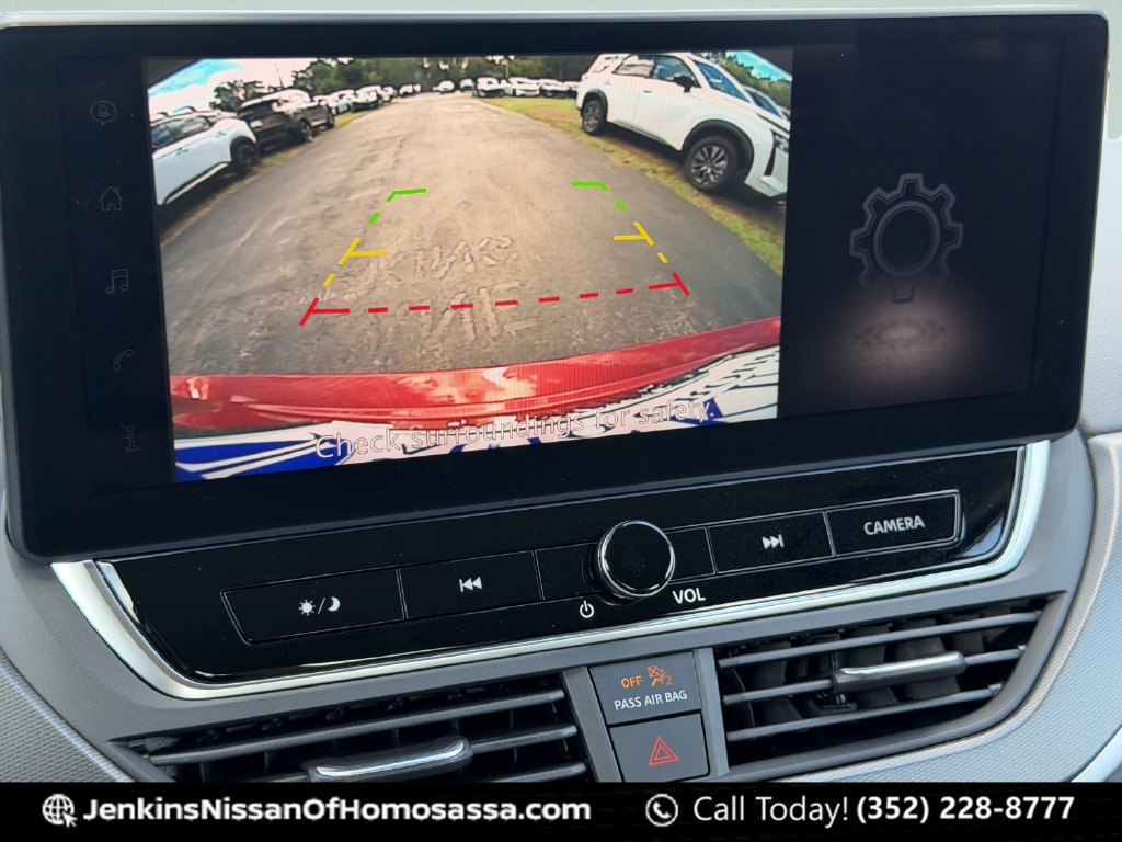 New 2026 Nissan Altima 2.5 SR FWD image 35