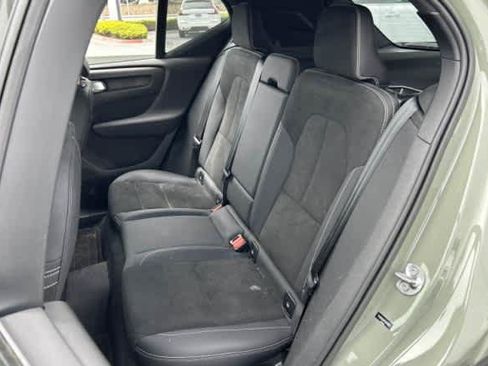 Used 2023 Volvo XC40 Recharge Plus w/ Protection Package Premier AWD/4WD image 5