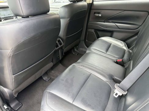Used 2020 Mitsubishi Outlander SEL FWD image 10