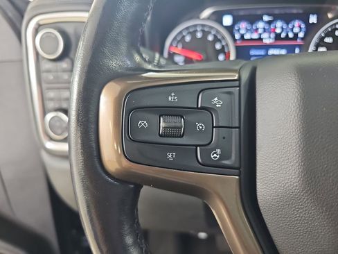 Used 2019 Chevrolet Silverado 1500 High Country w/ Technology Package image 21