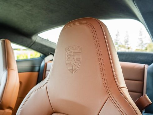 Certified 2026 Porsche 911 GT3 RWD image 6