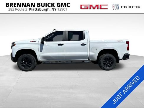Used 2020 Chevrolet Silverado 1500 LT Trail Boss AWD/4WD image 3