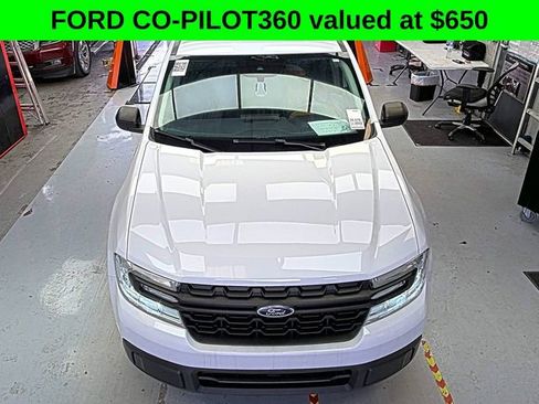 Used 2022 Ford Maverick XL image 2