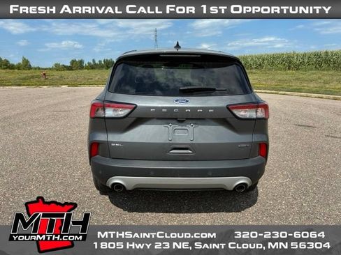 Used 2022 Ford Escape SEL AWD/4WD image 7