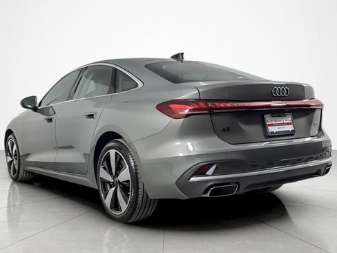 Used 2025 Audi A5 2.0T Premium Plus w/ Premium Plus AWD/4WD image 3
