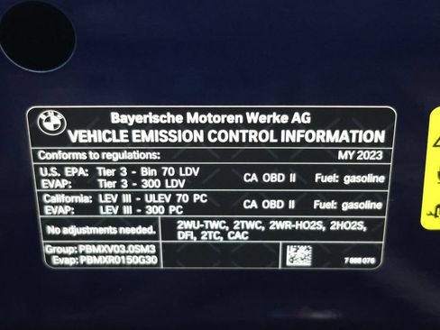 Used 2023 BMW M4 xDrive Competition AWD/4WD image 93