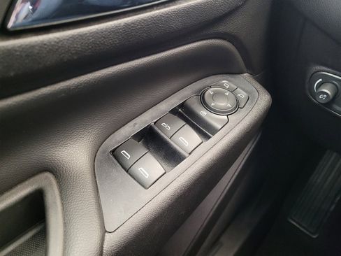 Used 2020 Chevrolet Equinox LT image 27