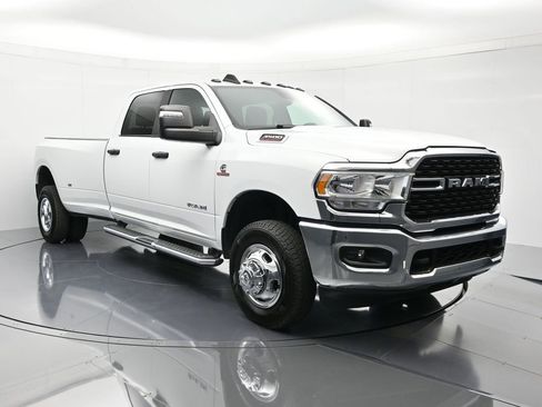 Used 2024 RAM 3500 Big Horn image 3