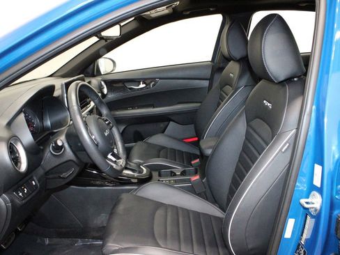 Used 2022 Kia Forte GT-Line w/ GT-Line Premium Package image 8