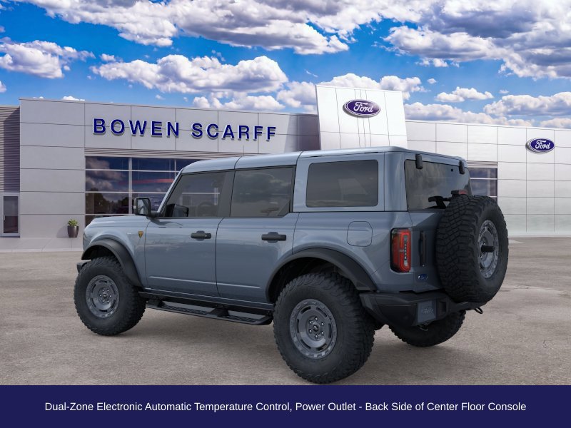 Used 2025 Ford Bronco Badlands AWD/4WD image 5