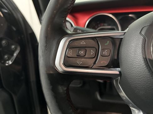 Used 2020 Jeep Gladiator Rubicon AWD/4WD image 37