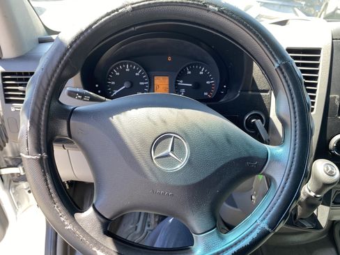 Used 2016 Mercedes-Benz Sprinter 2500 w/ Trailer Hitch Prep Package image 11