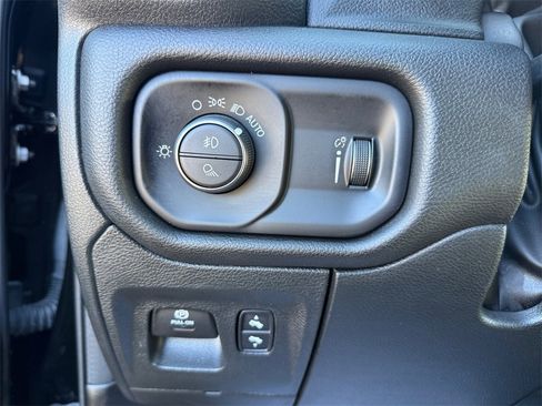 Certified 2024 RAM 1500 Big Horn image 17
