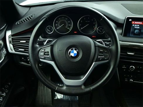 Used 2018 BMW X5 xDrive35i image 11