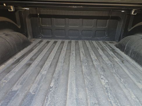 Used 2022 RAM 1500 Classic Warlock AWD/4WD image 16