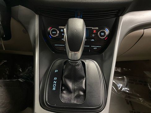 Used 2014 Ford Escape SE w/ SE Chrome Package image 21