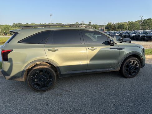 Used 2024 Kia Sorento X-Line EX AWD/4WD image 11