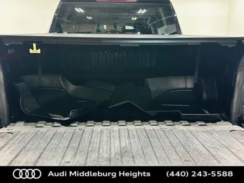 Used 2020 GMC Sierra 1500 Elevation w/ Elevation Value Package image 29