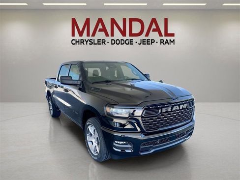 New 2026 RAM 1500 Express image 4