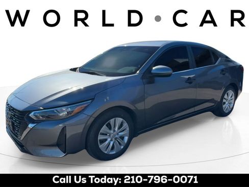 Used 2025 Nissan Sentra S image 3