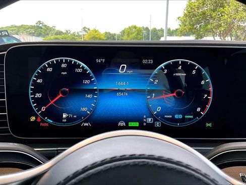 Used 2022 Mercedes-Benz GLS 450 4MATIC image 25