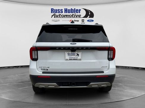 Used 2025 Ford Explorer Active w/ Active Comfort Package AWD/4WD image 4