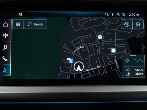 Used 2022 Audi Q4 e-tron Prestige image 21