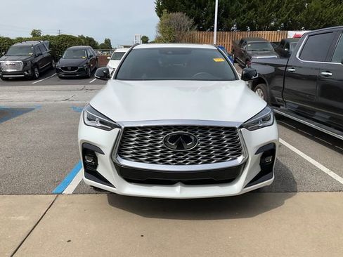 Used 2025 INFINITI QX55 Luxe w/ Cargo Package image 2