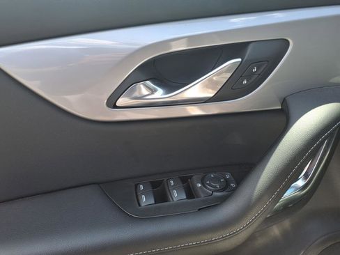 Used 2023 Chevrolet Blazer LT w/ Convenience Package image 8