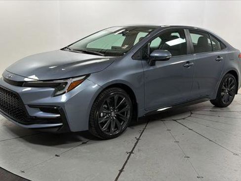 Certified 2026 Toyota Corolla SE image 1