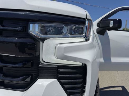 Used 2023 Chevrolet Silverado 1500 LT Trail Boss w/ LT Trail Boss Premium Package AWD/4WD image 9
