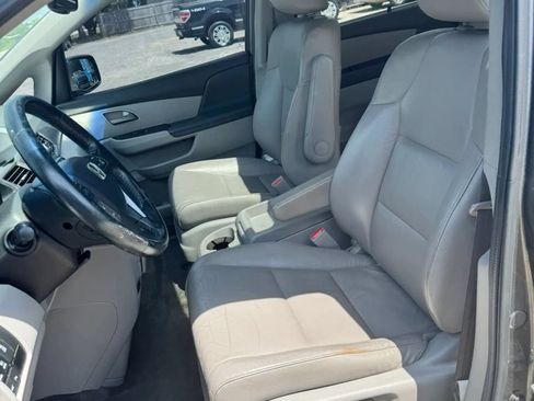 Used 2012 Honda Odyssey Touring image 11