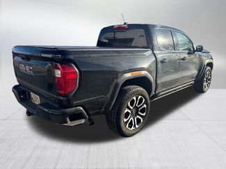 Used 2025 GMC Canyon AT4 w/ Nightfall Edition video 2
