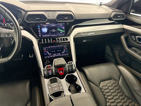 Used 2023 Lamborghini Urus S image 25