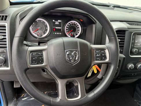 Used 2024 RAM 1500 Classic SLT image 17