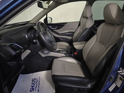 Used 2023 Subaru Forester Limited image 19