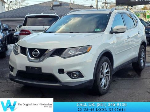 Used 2014 Nissan Rogue SL w/ SL Premium Package image 3