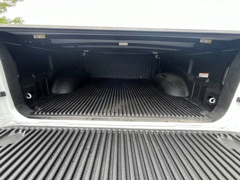 Used 2023 RAM 1500 Big Horn AWD/4WD image 29