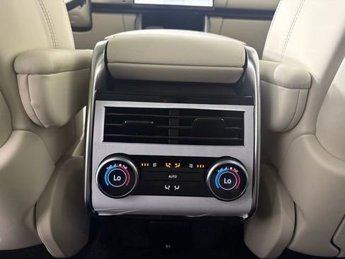 New 2025 Land Rover Range Rover SE image 22