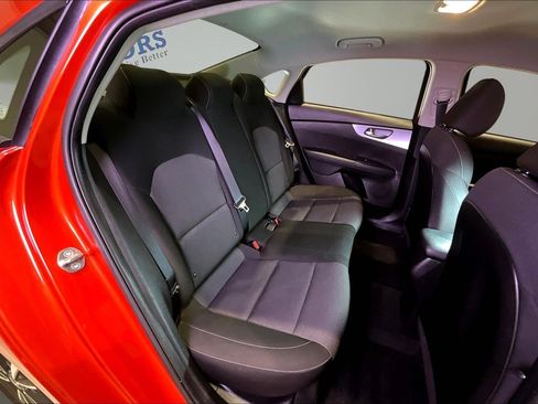 Used 2023 Kia Forte LXS w/ LXS Technology Package FWD image 24