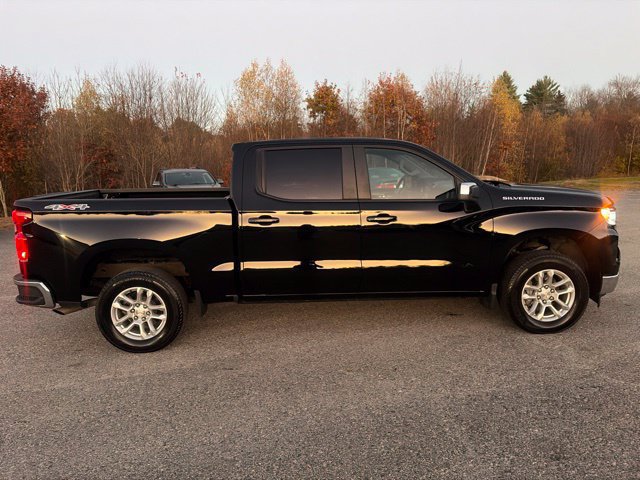 Used 2024 Chevrolet Silverado 1500 LT AWD/4WD image 8