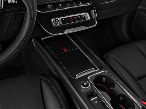 Used 2025 Lincoln Corsair Grand Touring w/ Equipment Group 302A image 9