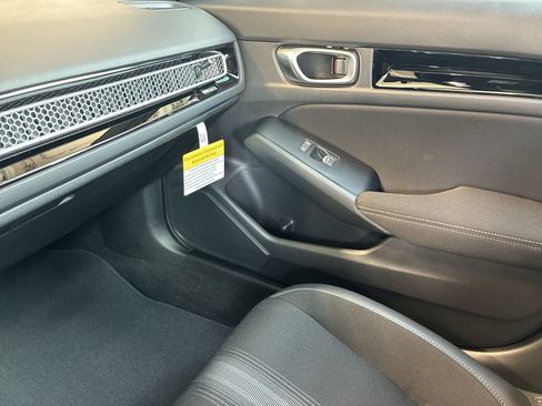 Certified 2026 Honda Civic Sport image 33