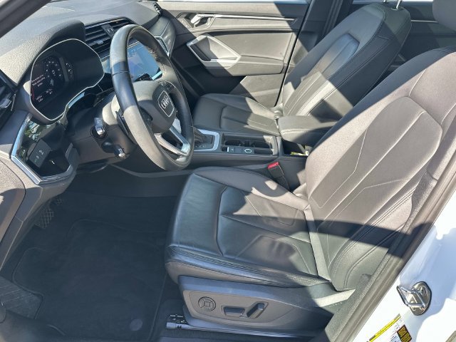 Used 2025 Audi Q3 2.0T Premium AWD/4WD image 21