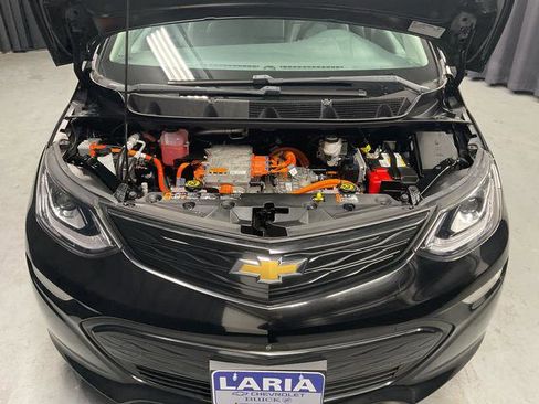 Used 2021 Chevrolet Bolt Premier w/ Infotainment Package image 15
